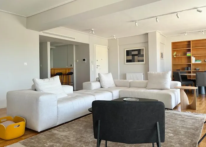 Pratinou Penthouse