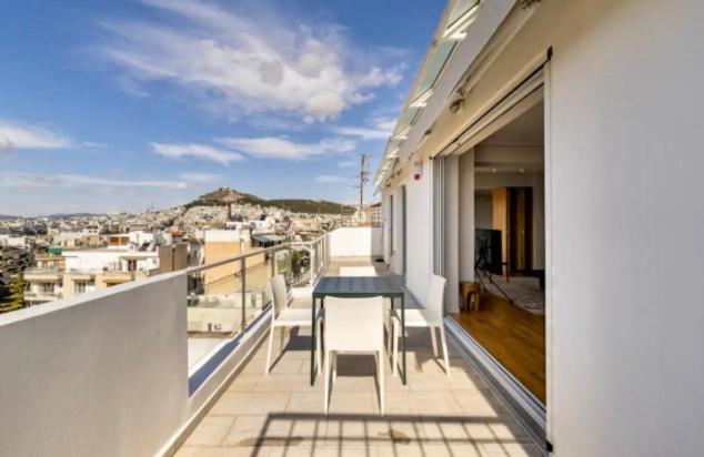 Pratinou Penthouse