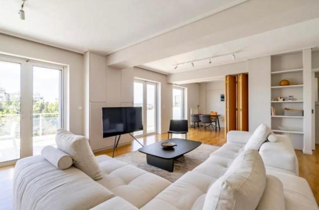 Pratinou Penthouse Афины